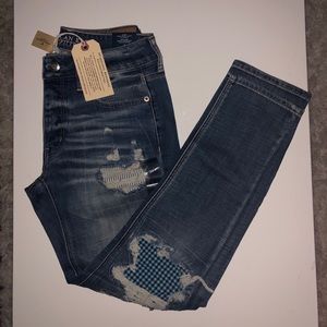 Limited Edition Medium Wash Tomgirl Jeans
